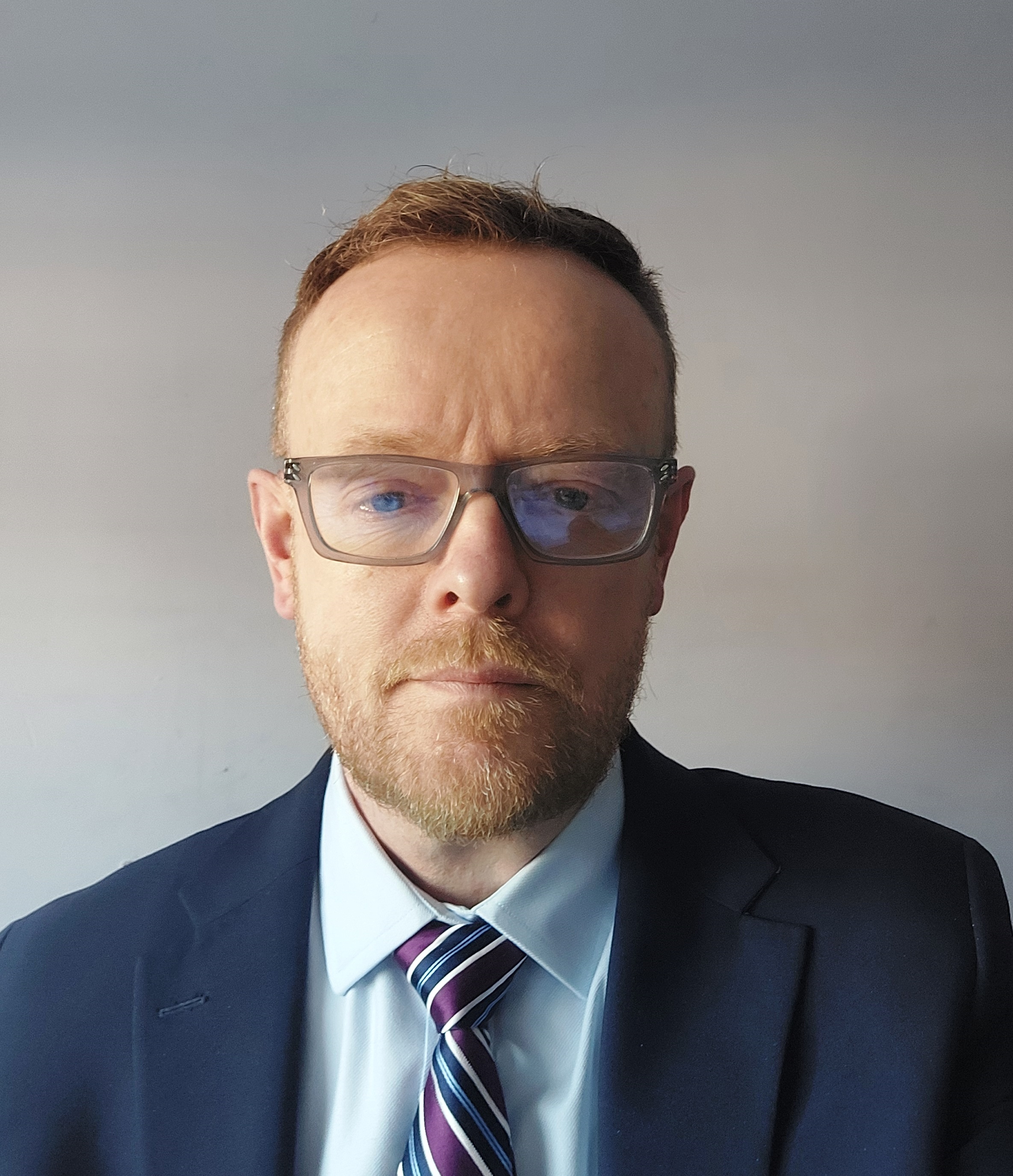 Dr. James MacGregor